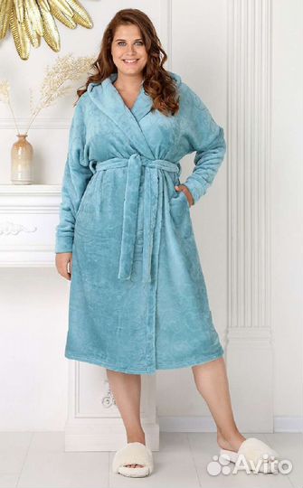 Халат махровый женский с капюшоном
