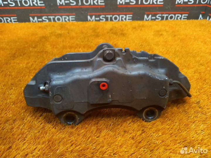 Суппорт передний левый Volkswagen Touareg 7L AXQ