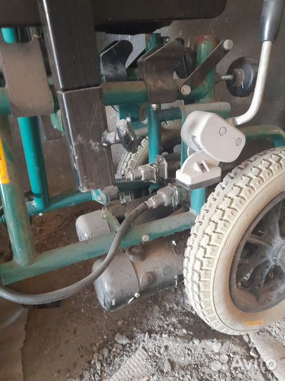 Коляска инвалидная (модель 215) на запчасти