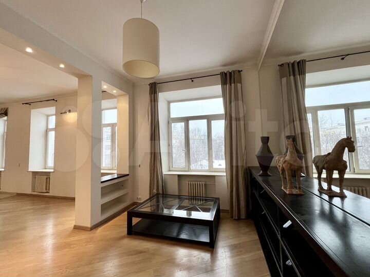 4-к. квартира, 150 м², 5/6 эт.