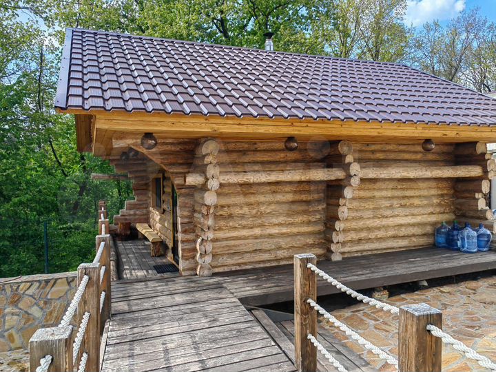 Коттедж 278 м² на участке 15 сот.