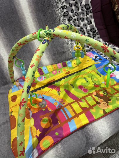 Развивающий коврик