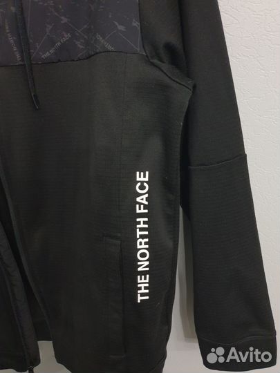 The North Face Train N Logo Overlay