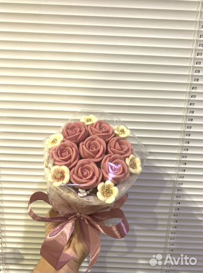 Сладкий подарок девушке