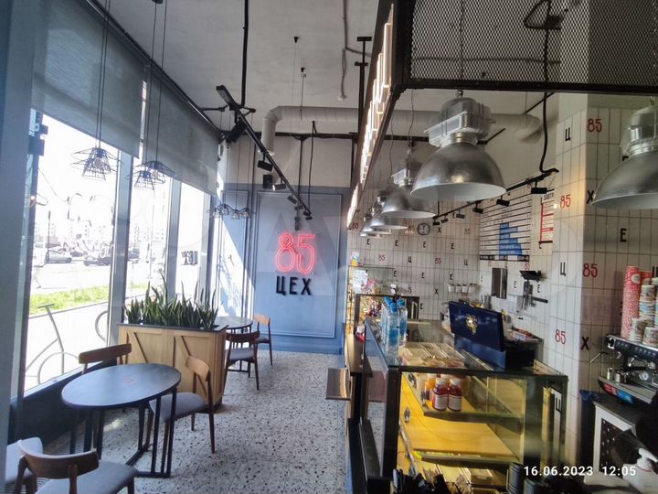 Торговая площадь, 84 м²