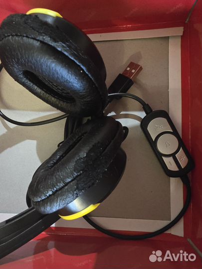 Наушники с микрофоном USB полноразмерные komc 9500