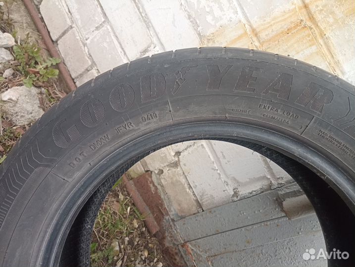Goodyear EfficientGrip Performance 205/60 R16