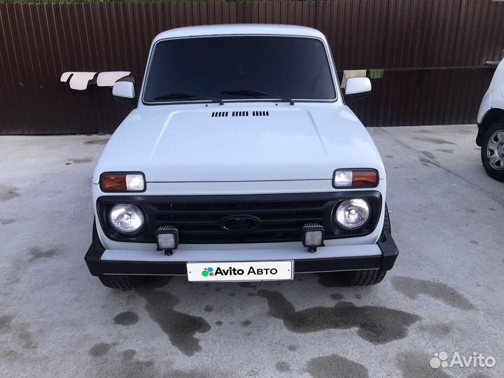 LADA 4x4 (Нива) 1.7 МТ, 2011, 150 000 км