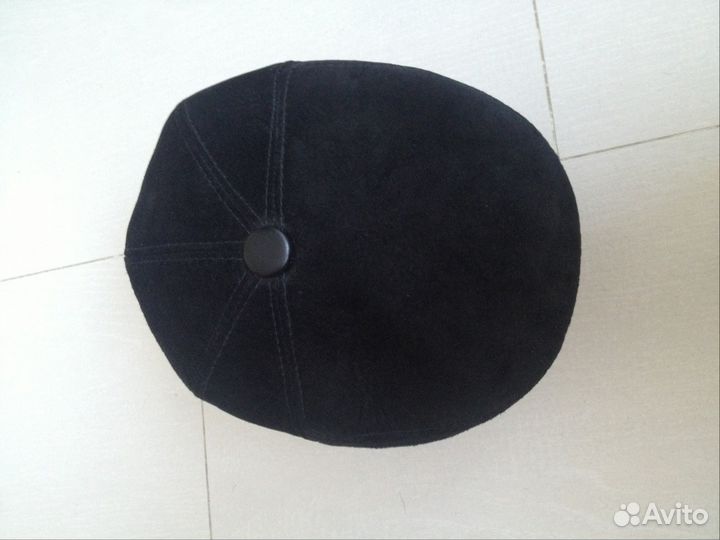 Кепка из натуральной замши