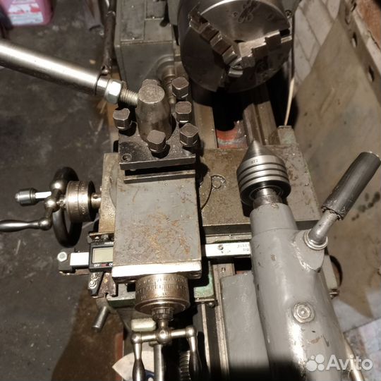 Токарный станок тв-4