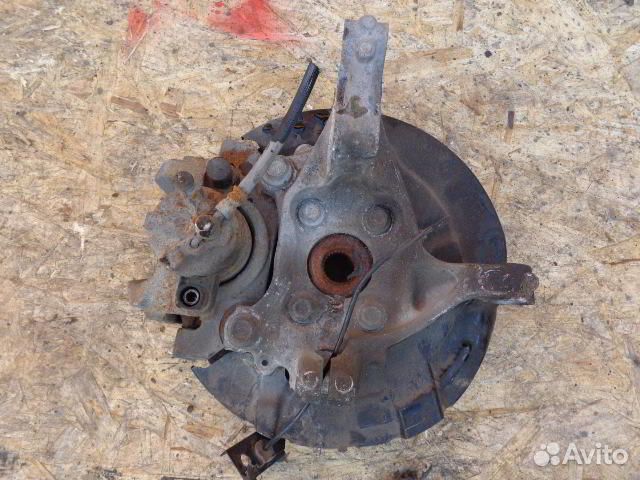 Кулак поворотный правый Ford Fusion 2 USA