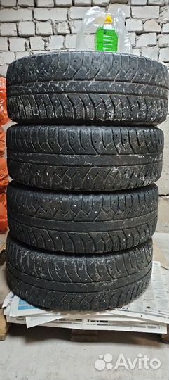 Bridgestone Ice Cruiser 7000S 205/55 R16