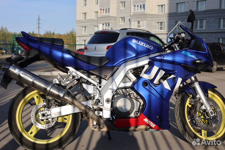 Suzuki sv 1000s