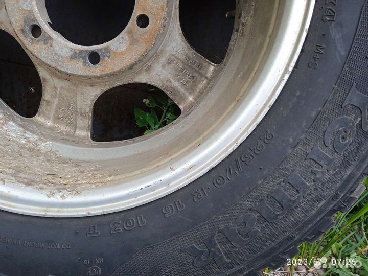Continental Conti.eContact 225/70 R16