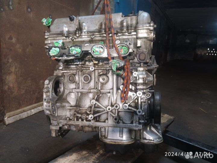 Двигатель Nissan Tino V10 SR20DE 98-05