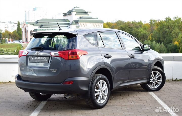 Toyota RAV4 2.2 AT, 2013, 227 977 км