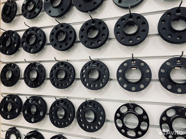 Облегченные колесные проставки на все автомобили