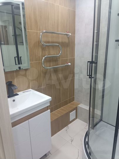 2-к. квартира, 49 м², 4/9 эт.