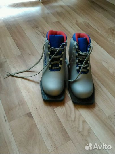 Лыжные ботинки детские