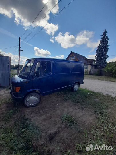 Mercedes-Benz T1 2.4 МТ, 1988, 543 128 км