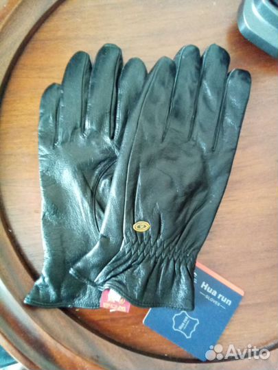Перчатки женские кожаные новые