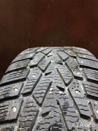 Nokian Tyres Hakkapeliitta 7 215/60 R16 99T