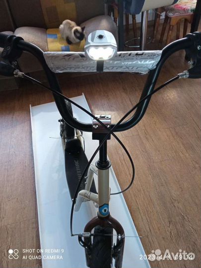 Самокат Novatrack