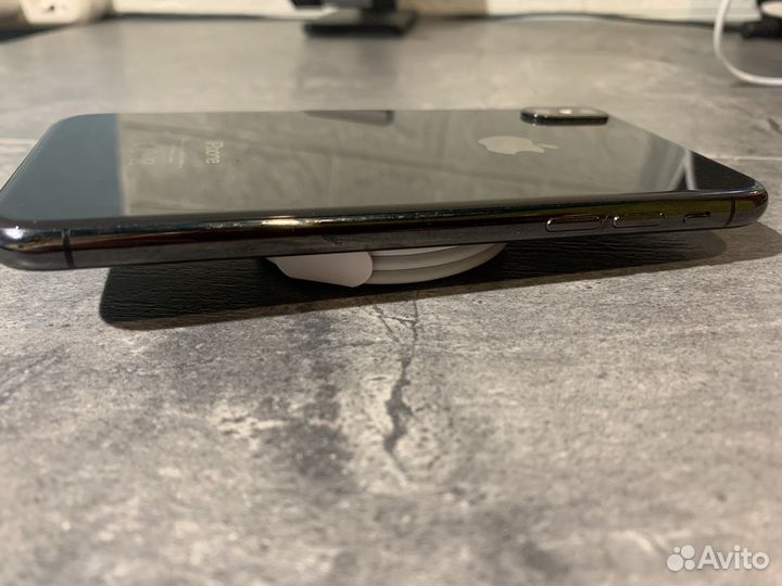 iPhone X