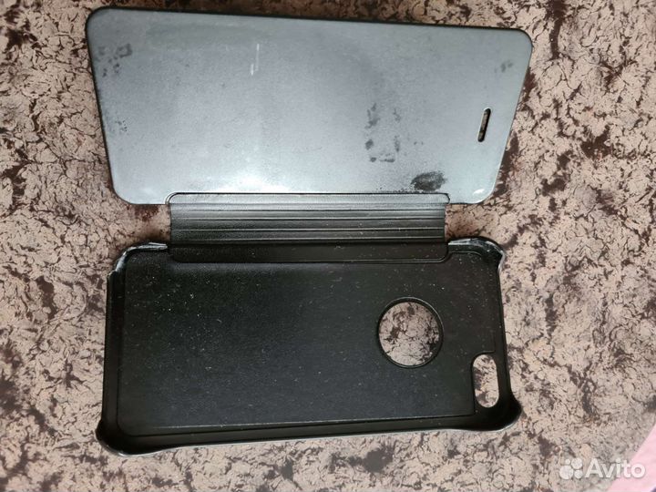 Чехлы на телефон