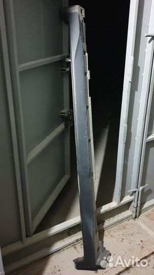 Накладки порогов штатные на Nissan X-trail T32