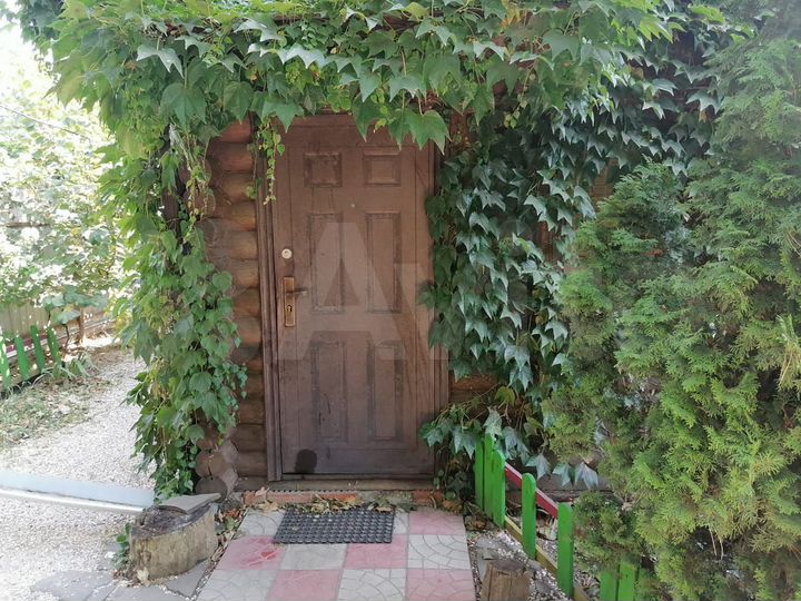 Комната 28 м², 1/2 эт.