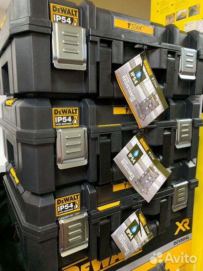 Ящик для инструмента dewalt tstak dwst83345-1