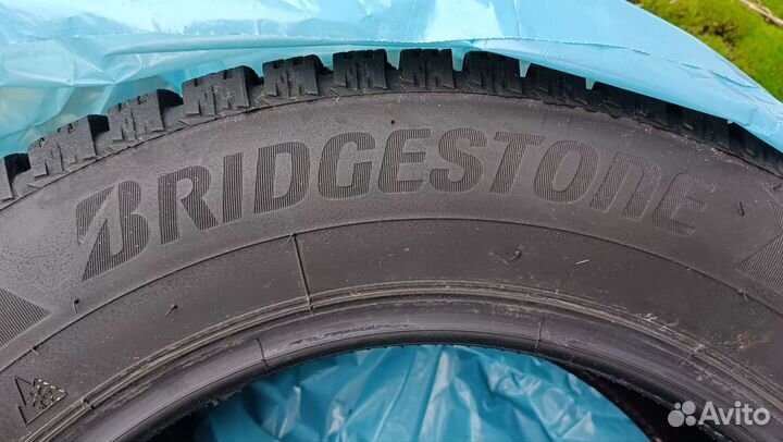 Bridgestone Ice Cruiser 7000S 185/65 R15 88T