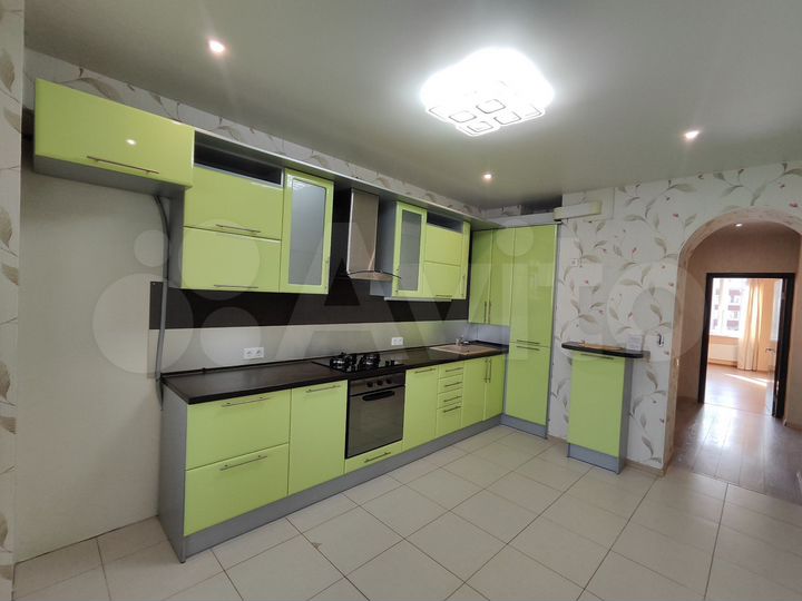 2-к. квартира, 72 м², 5/10 эт.