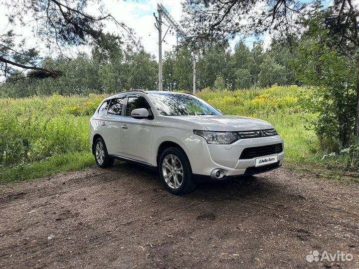 Mitsubishi Outlander 2.4 CVT, 2013, 134 261 км