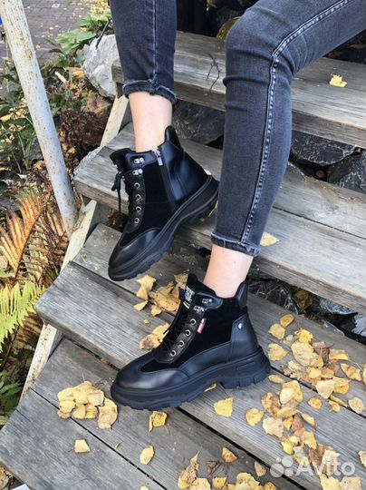 Новые ботинки