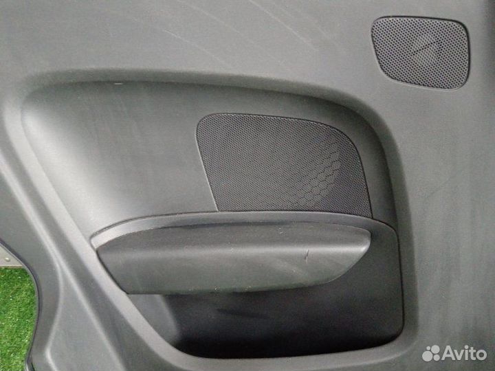 Обшивка салона задняя левая Audi A1 8X1 caxb 47536