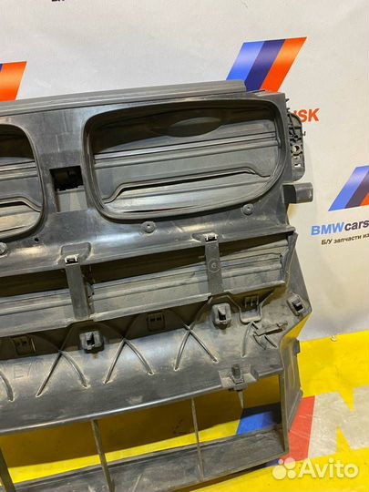 Диффузор вентилятора BMW X5 E70 2007