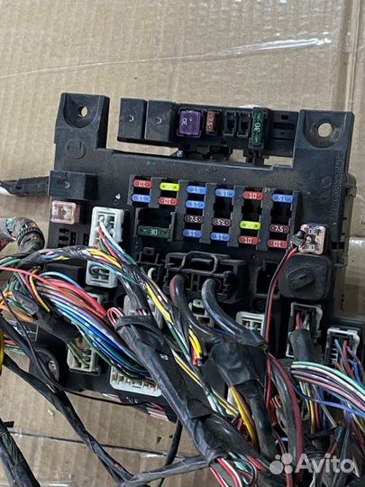 Блок предохранителей Mitsubishi Asx GA3W