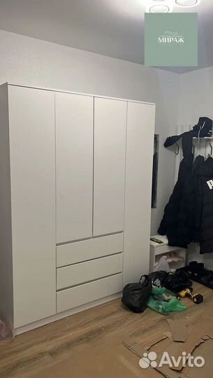 Шкаф распашной для одежды