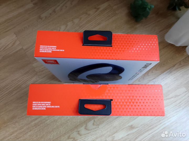 Беспроводные наушники jbl tune 520bt