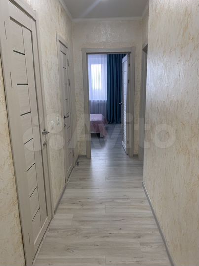2-к. квартира, 70 м², 4/9 эт.