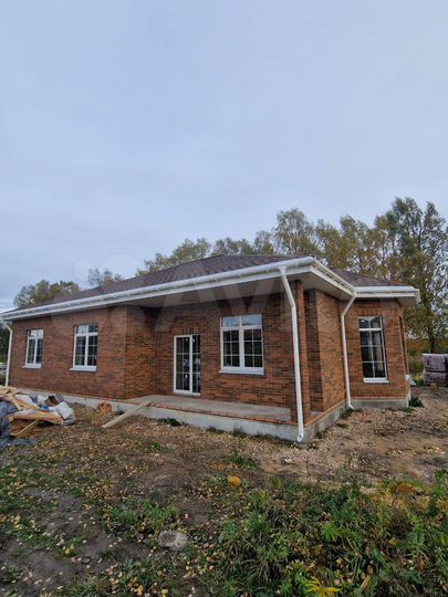 Дом 174 м² на участке 10 сот.