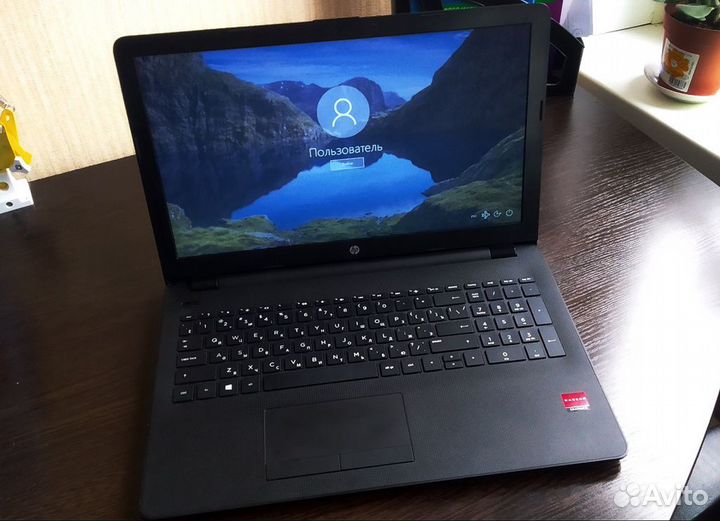 HP 15-af 15.6