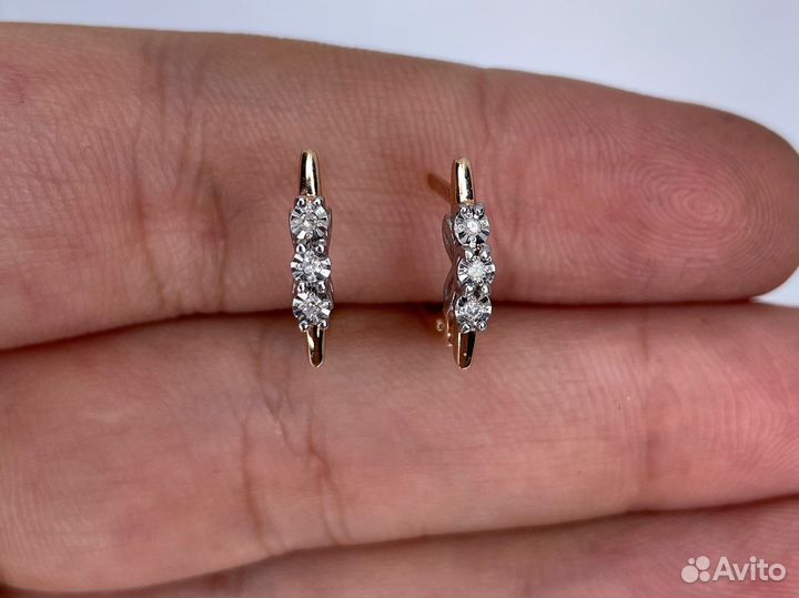 Золотые серьги с брилл
