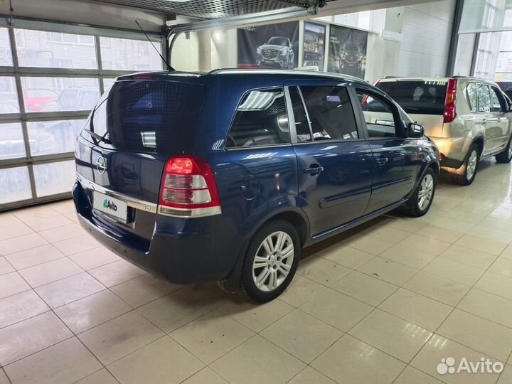 Opel Zafira 1.8 МТ, 2012, 153 711 км