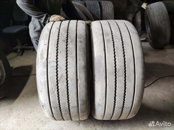 Грузовая шина бу 385 55 R22.5 Goodyear