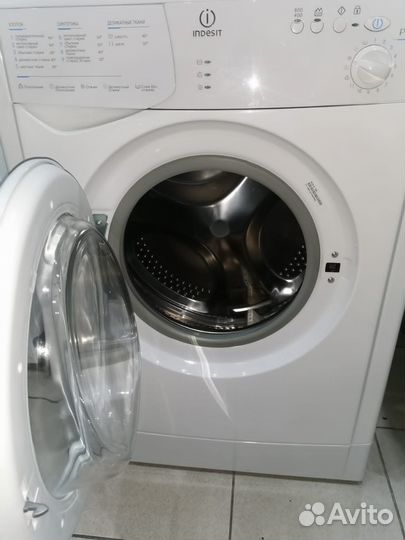 Стиральная машина indesit узкая 4кг новая