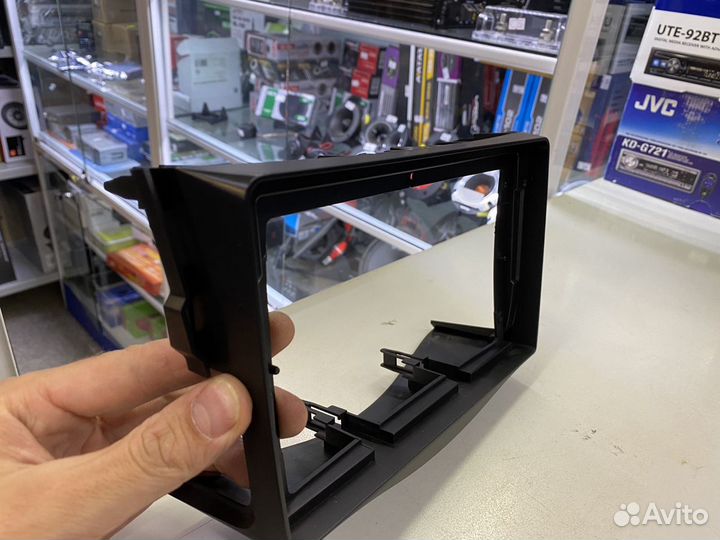 Переходная рамка Toyota Rav4