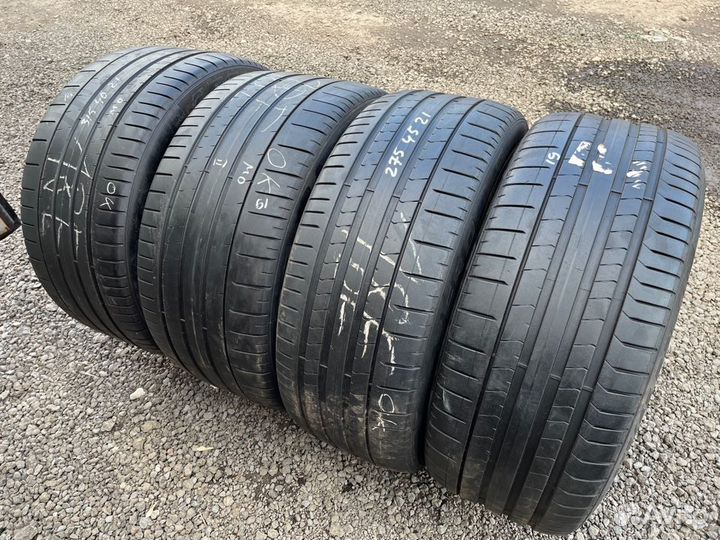 Pirelli P Zero PZ4 275/45 R21 и 315/40 R21